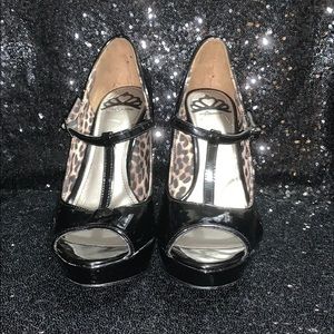 Cute Mary Jane Platform Heels by Fergalicious